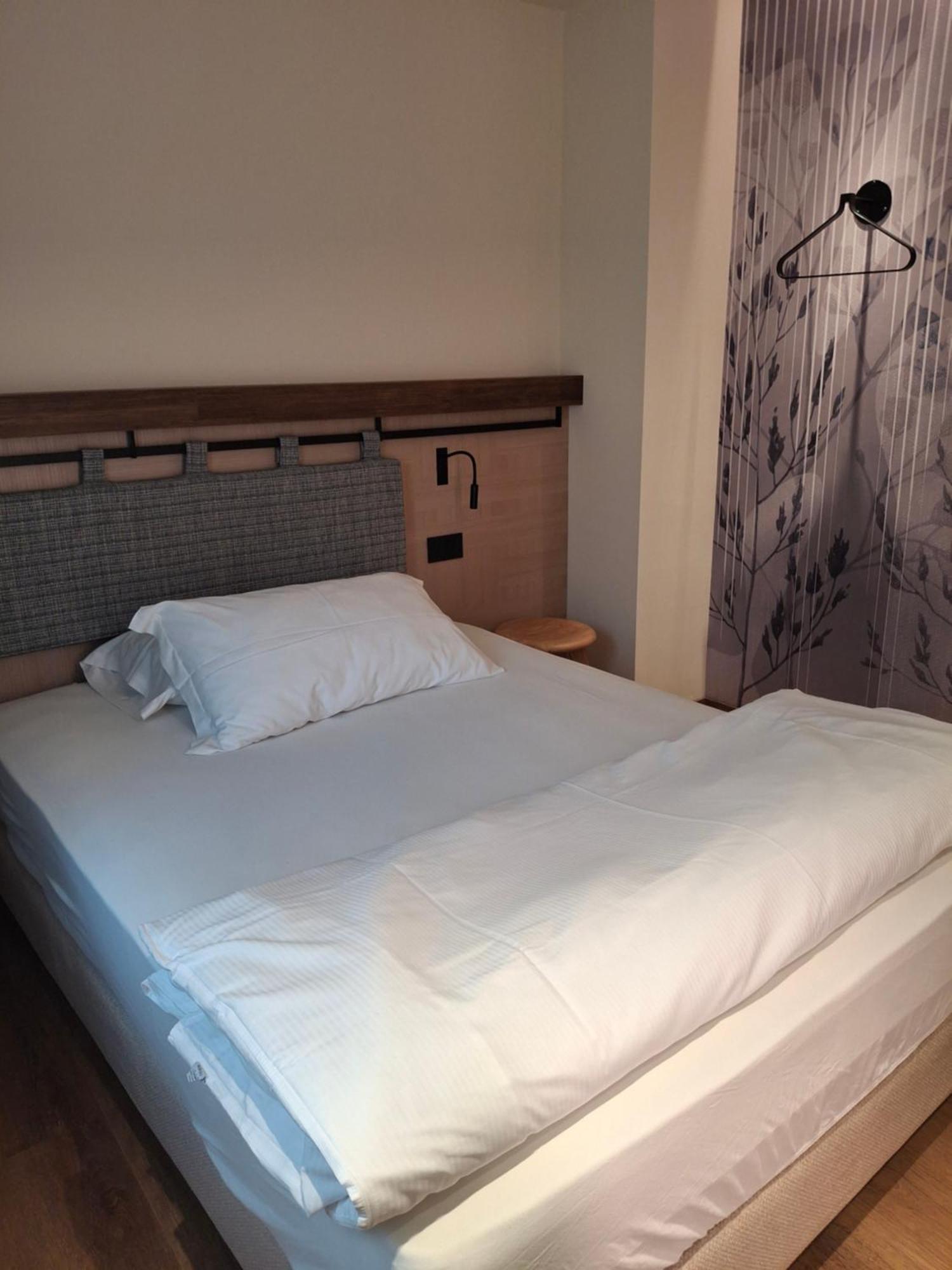 Hotel Dolomiti Saone Tione di Trento Exteriör bild