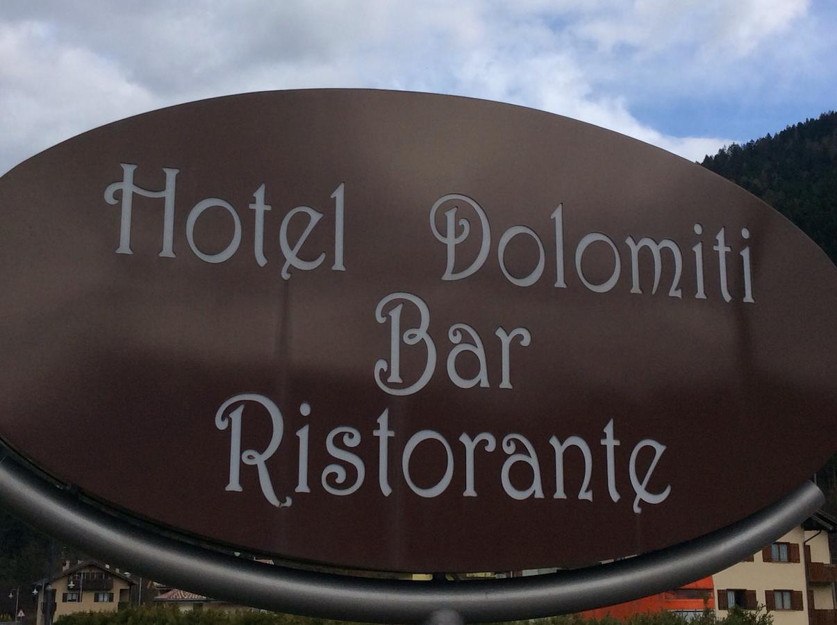 Hotel Dolomiti Saone Tione di Trento Exteriör bild